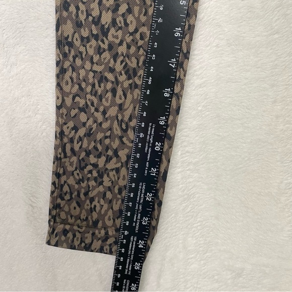 Spanx Leggings Sz Look At Me Now Medium Leopard Print - Picture 6 of 8